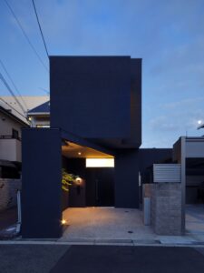 黒壁の家1