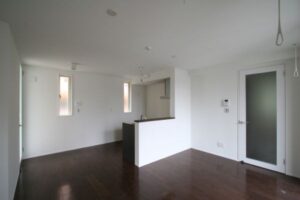 Residential Court-Z 4