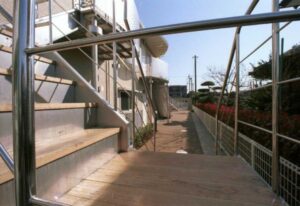 シンボルツリーを取り囲む家並み6