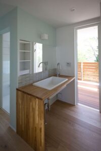 光と眺望を楽しむ家_10