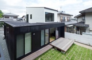 小さな中庭と大きな縁側_3