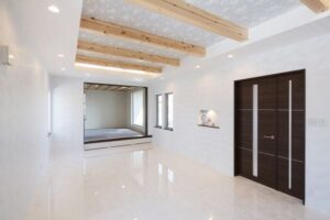 i - House_4