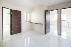 i - House_9